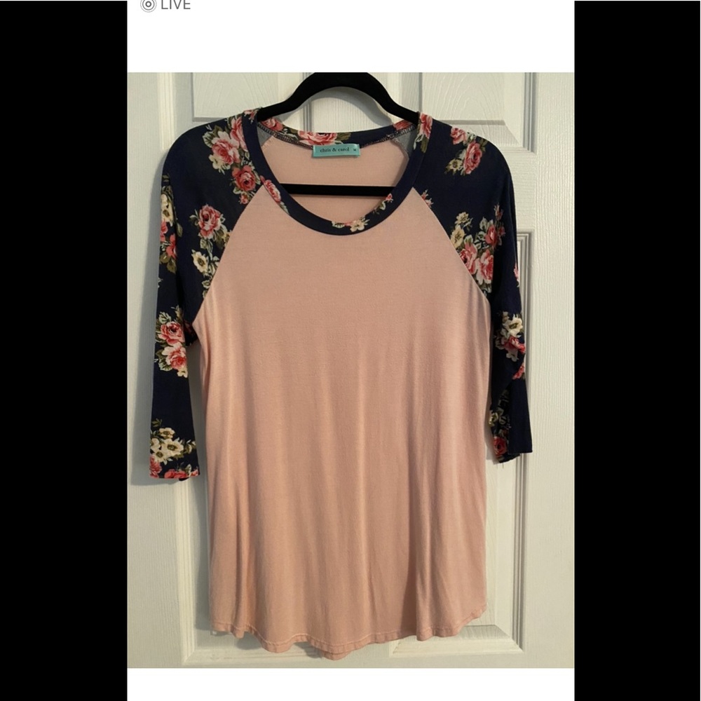 Light pink and navy baseball tee